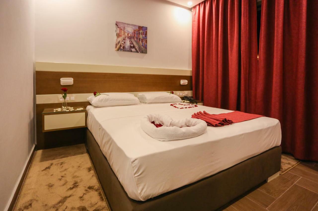 Hotel Makarim Tétouan Dış mekan fotoğraf
